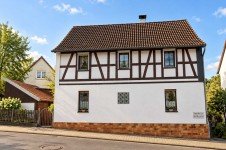 Hauptbild Charmantes Fachwerkhaus mit historischem Flair in Hirzenhain