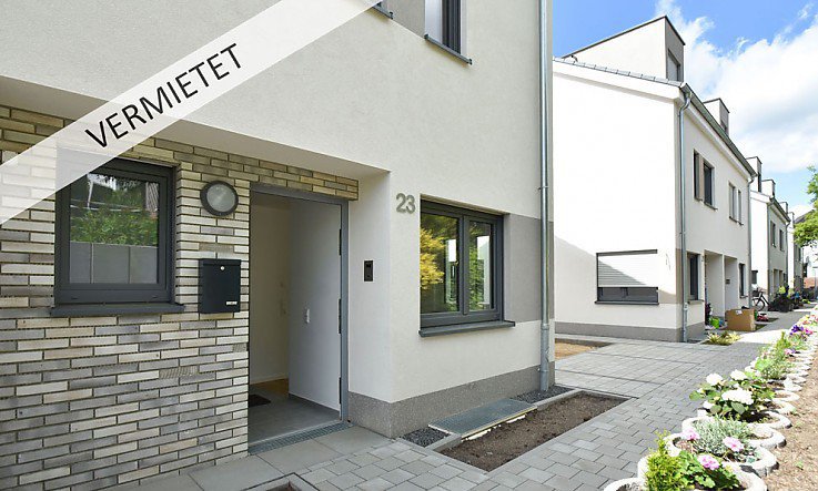 Foto Moderne Doppelhaushälfte Erstbezug am Oberhof Bad Homburg – Ober-Erlenbach