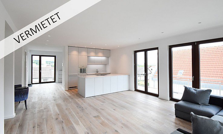Foto Lichtdurchflutete Penthouse-Wohnung mit 3 Zimmern in Bad Soden