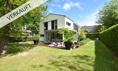 Foto Stylisch – Modern Einfamilienhaus im Hardtwald, Bad Homburg