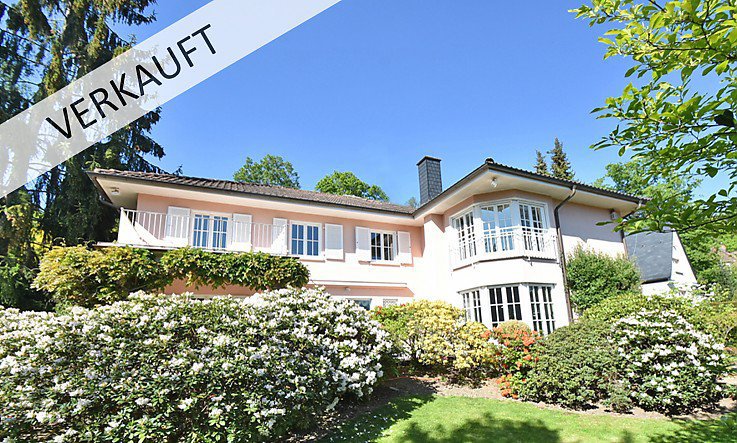 Foto Charmante Villa in bester Hardtwaldlage - Bad Homburg