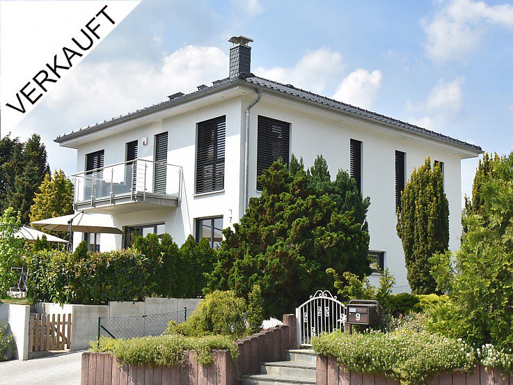 Foto Exklusives, naturnahes Einfamilienhaus in Kronberg