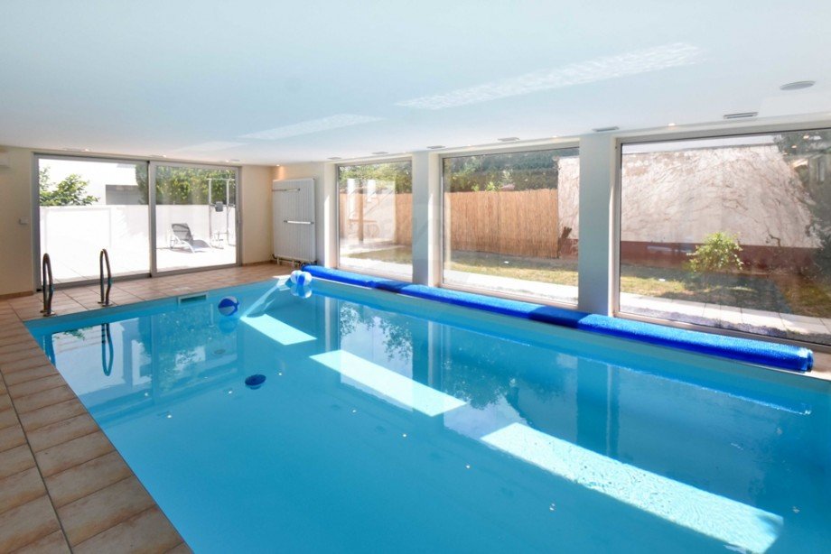 Indoor-Pool Einfamilienhaus Bad Homburg vor der H�he