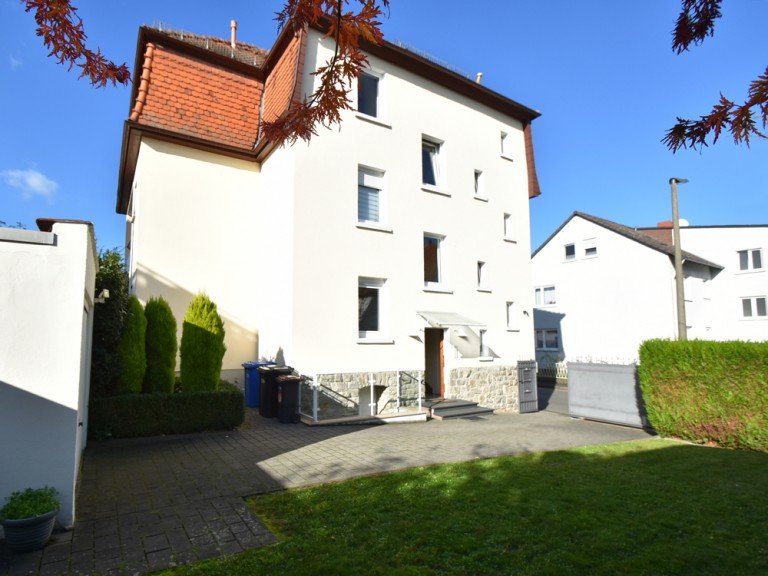 Au�enansicht 3 Bad Homburg vor der H�he / Kirdorf Mehrfamilienhaus Charmantes 3-Parteien-Haus in Kirdorf