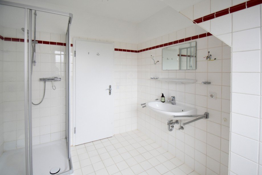 Badezimmer Dachgeschosswohnung Bad Homburg vor der H�he