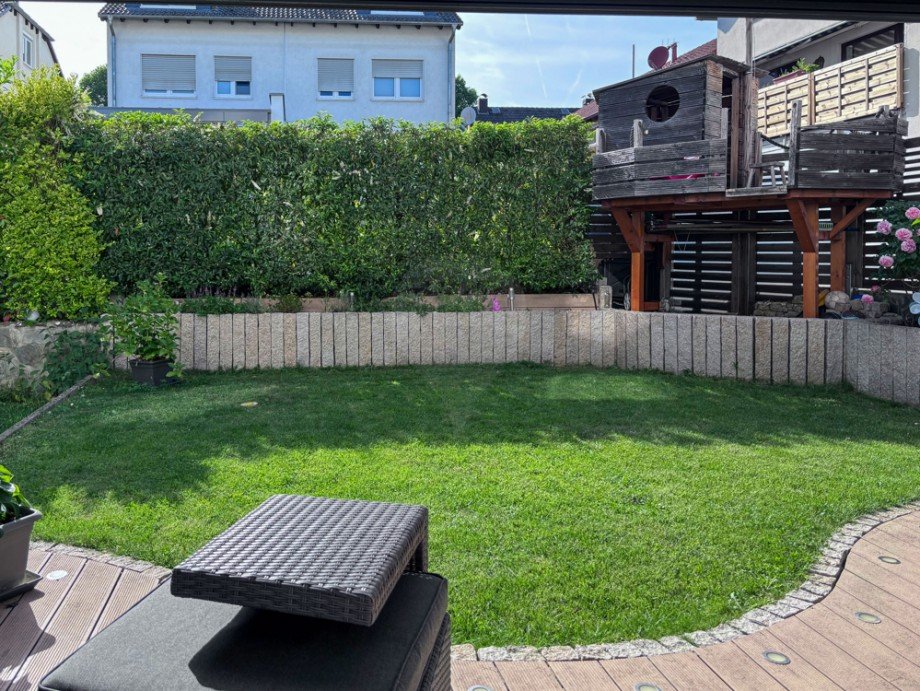 Garten Doppelhaush�lfte Friedrichsdorf