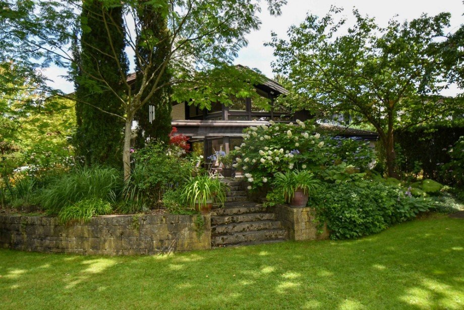 Hausansicht Villa Bad Homburg vor der H�he / Dornholzhausen