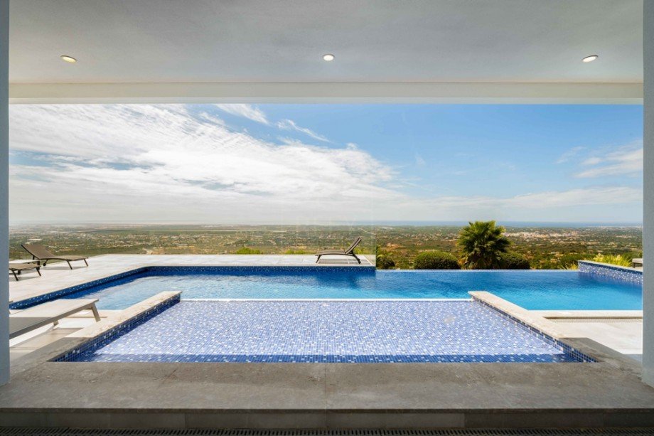 SIRPT_81671_0046 Villa Valados