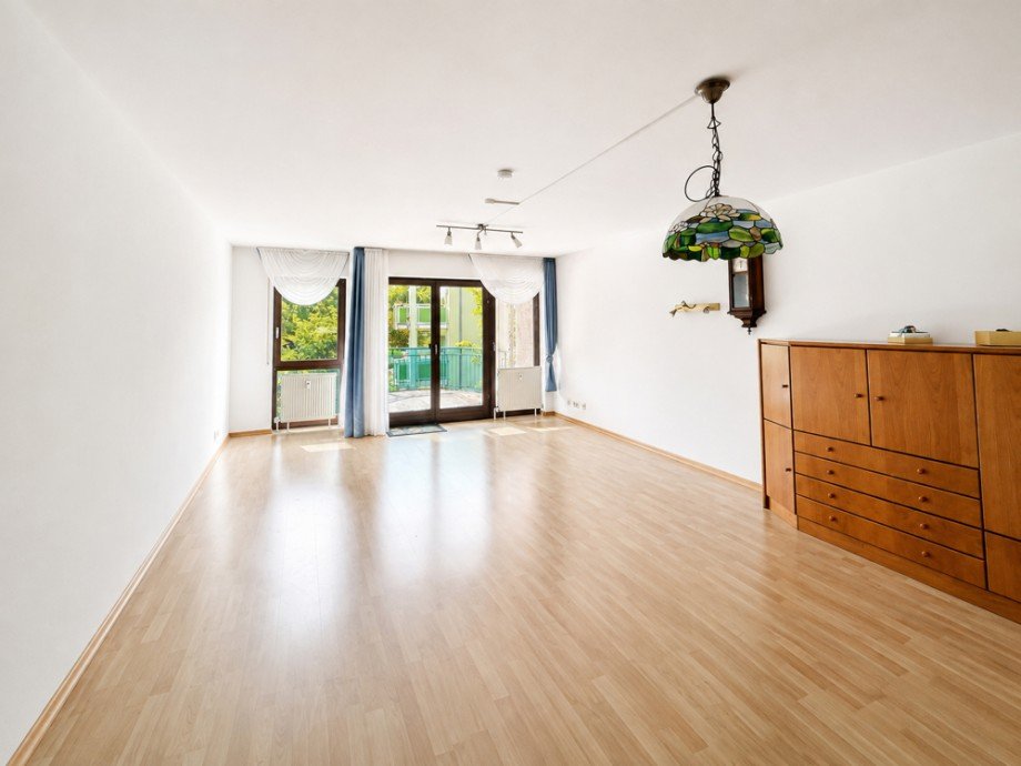 Wohn-/Esszimmer Etagenwohnung Bad Homburg vor der H�he / Kirdorf