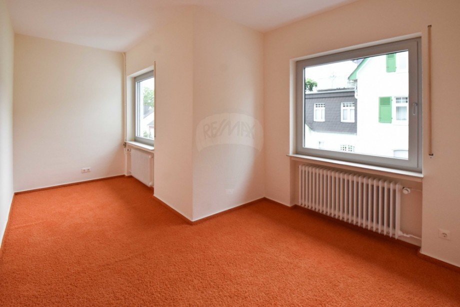Zimmer 2 OG Einfamilienhaus Bad Homburg vor der H�he