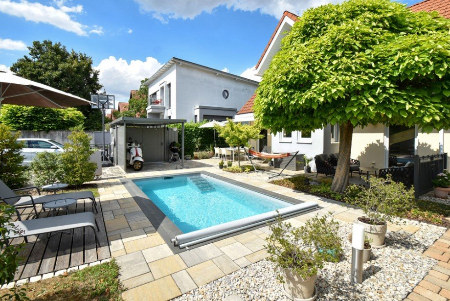 Pool Einfamilienhaus M�hlheim