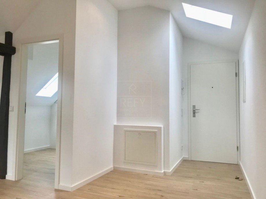 Zimmer Dachgeschosswohnung Friedrichsdorf