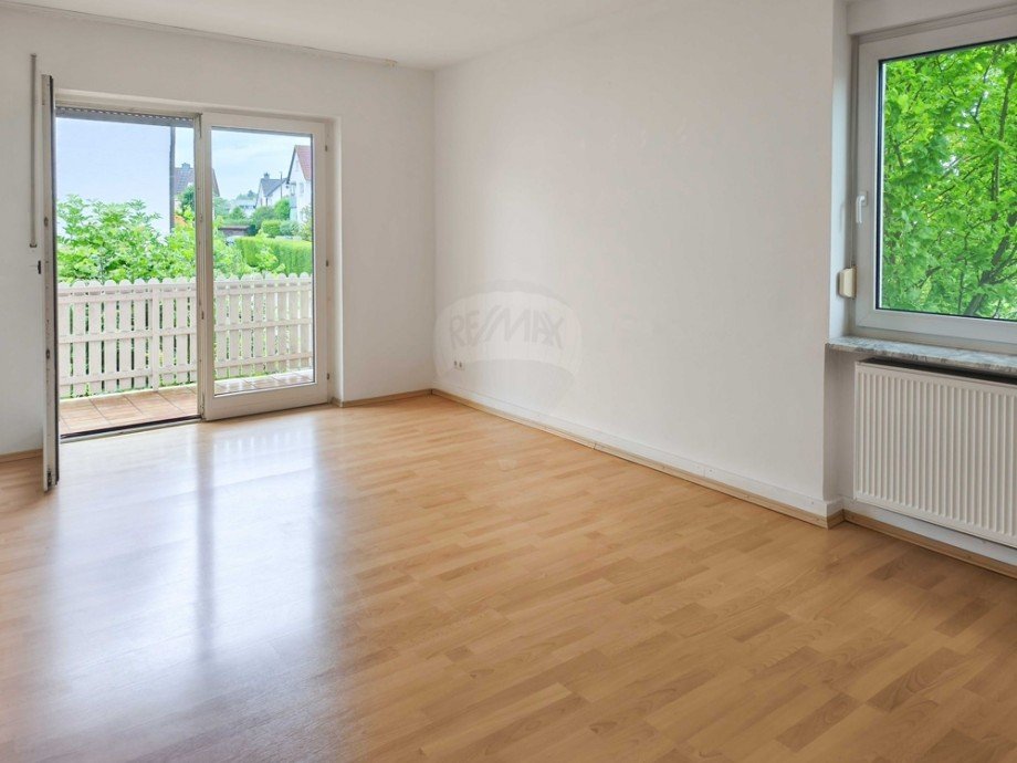 Zimmer 1.OG Mehrfamilienhaus Bad Homburg vor der H�he / Kirdorf