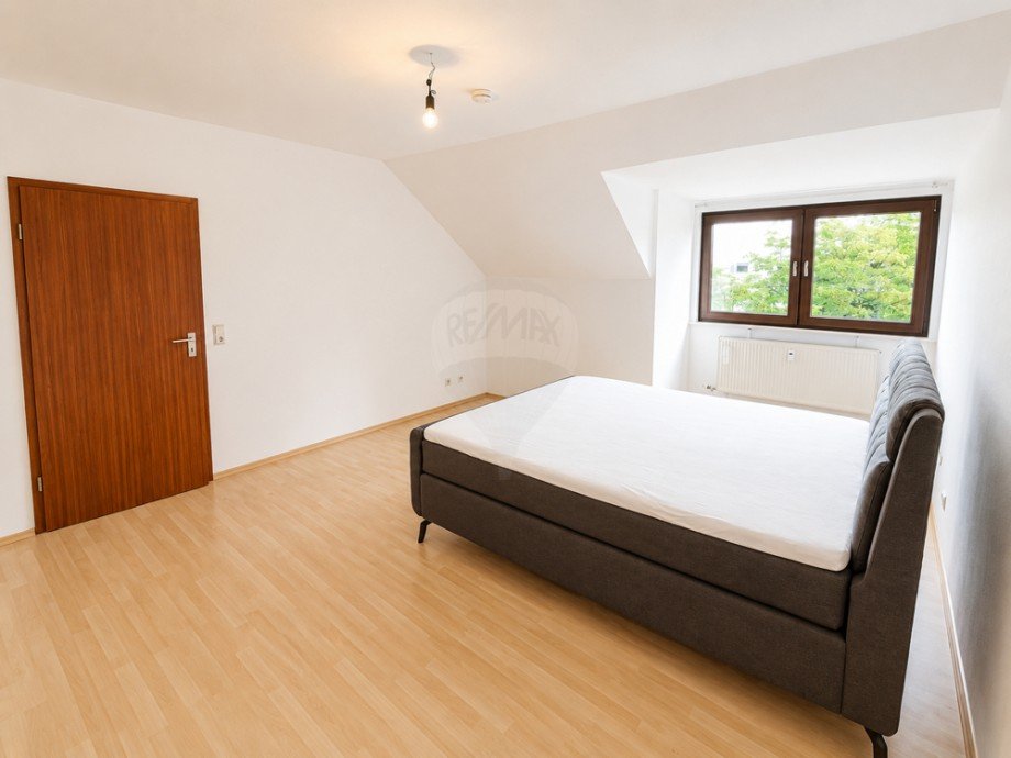 Zimmer Dachgeschosswohnung Bad Homburg vor der H�he / Kirdorf