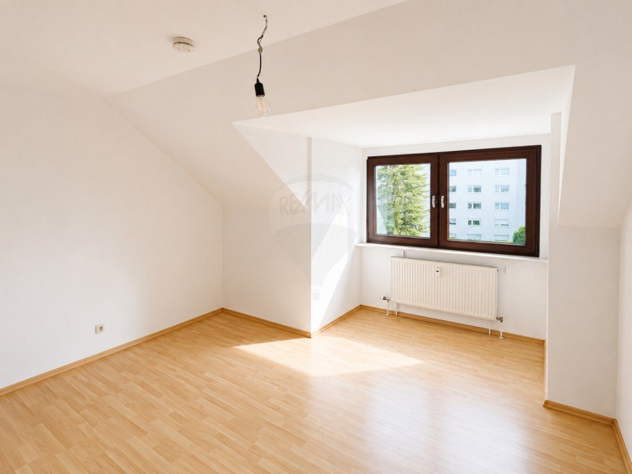 Zimmer Dachgeschosswohnung Bad Homburg vor der H�he / Kirdorf