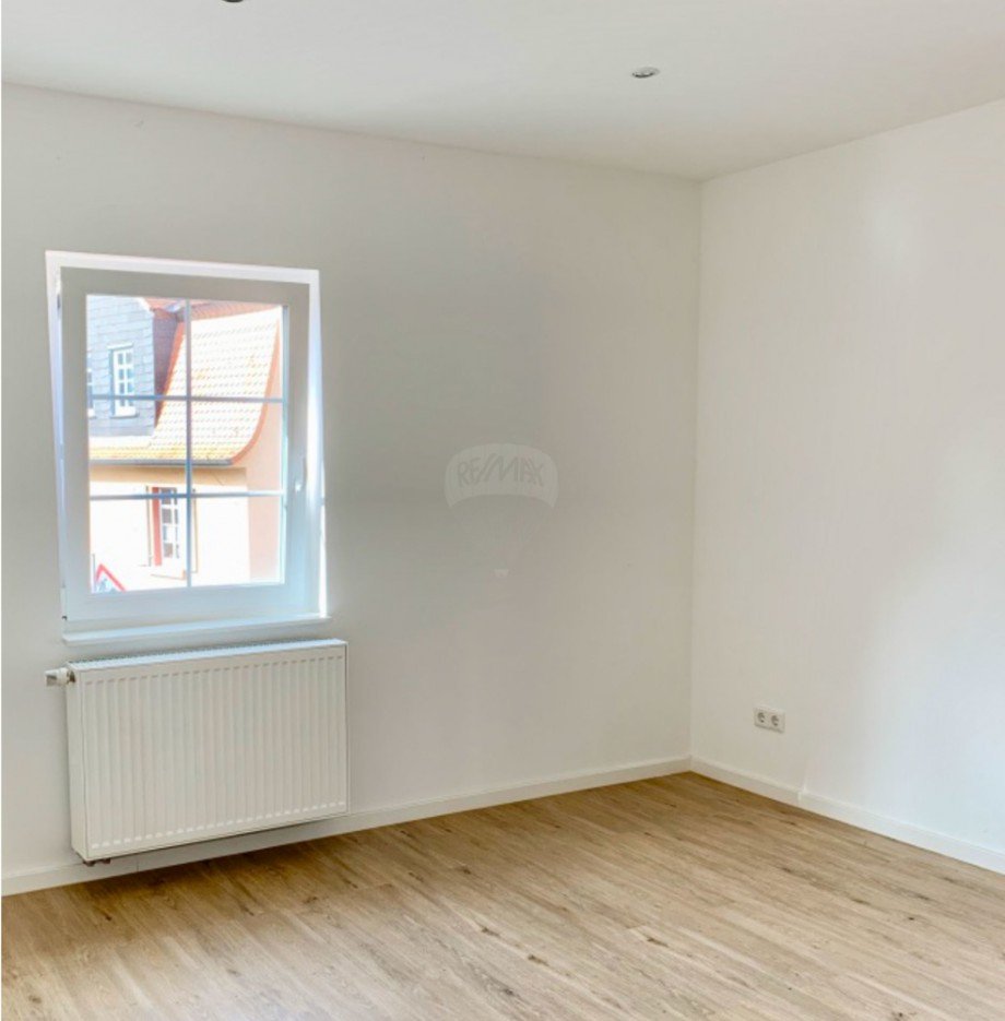 Zimmer Mehrfamilienhaus Friedrichsdorf / Burgholzhausen vor der H�he
