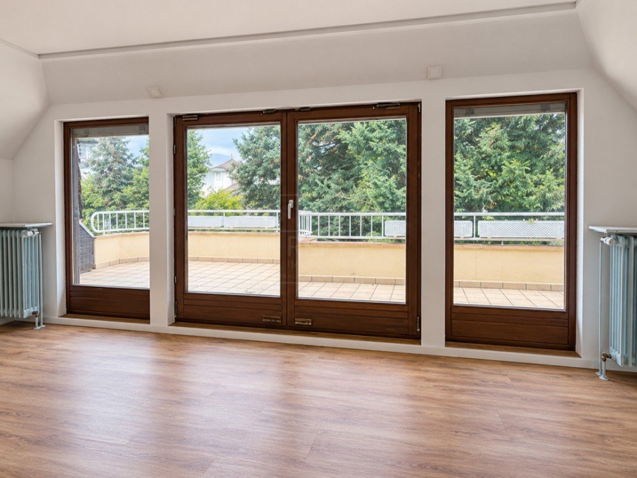 Wohnzimmer Dachgeschosswohnung Bad Homburg vor der H�he